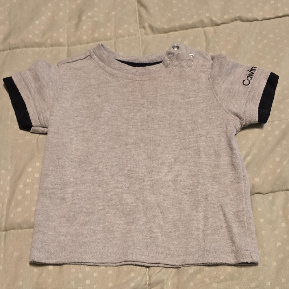 Calvin Klein Gray Short Sleeve Tee